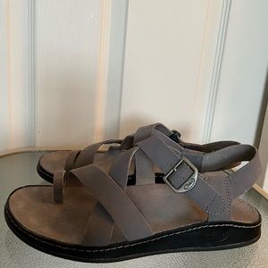 Chaco Wayfarer Loop Gray Leather Sandal Size 9